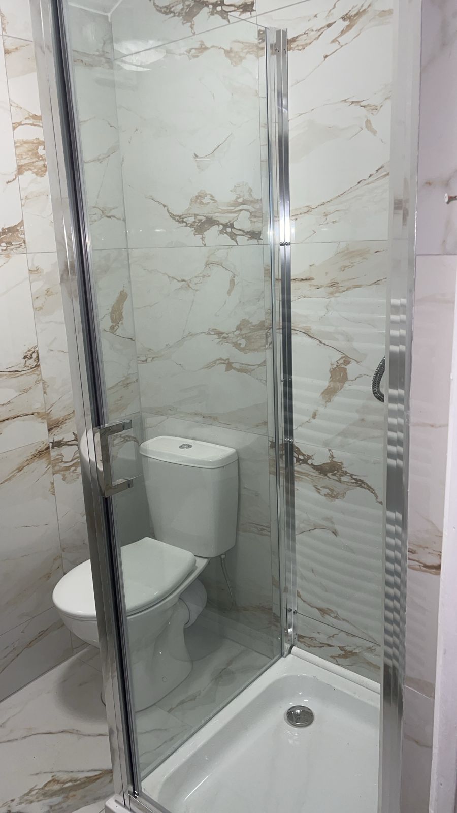 Large Double Room Albert Square, Stratford/Maryland E15 1HH